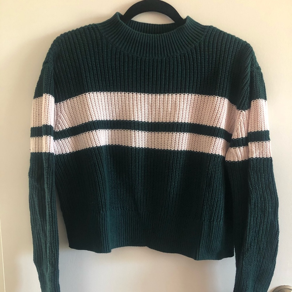 Cropped sweater
